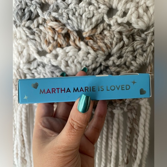 Red Aspen Nail Dashes in Martha Marie is Loved Almond Press Ons - Picture 2 of 3